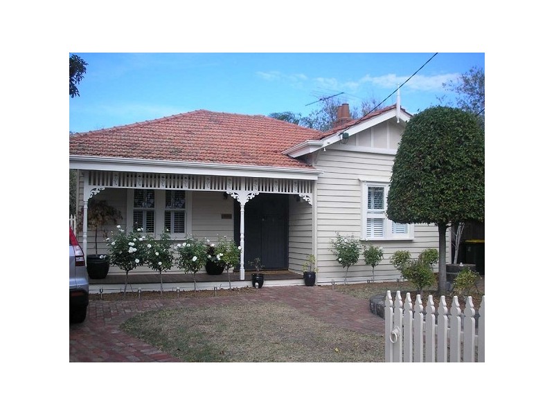 8 Kirkham Road, Murrumbeena VIC 3163