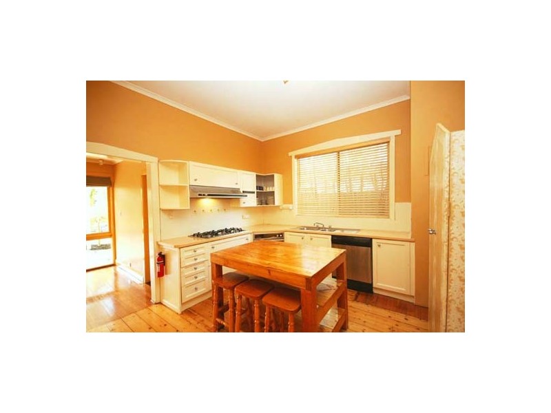 8 Kirkham Road, Murrumbeena VIC 3163