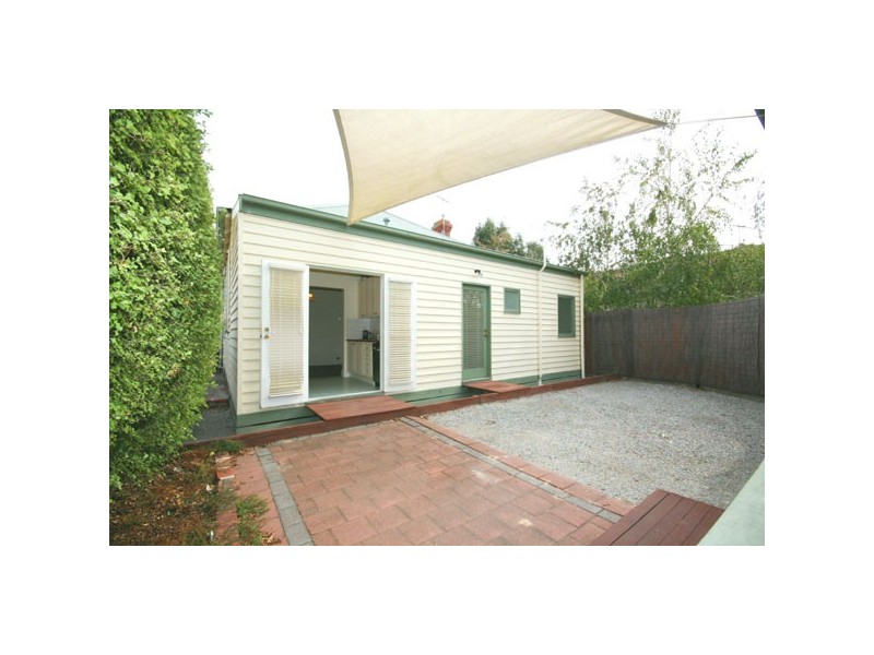 8a Carlisle Crescent, Murrumbeena VIC 3163