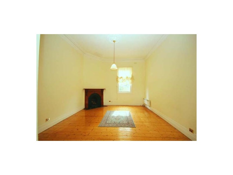 8a Carlisle Crescent, Murrumbeena VIC 3163