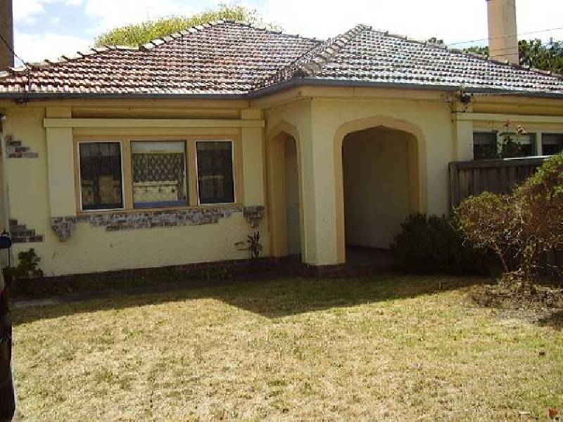 1439 DANDENONG ROAD, Malvern East VIC 3145