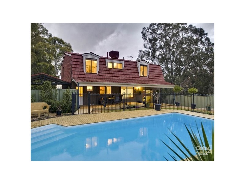 Gooseberry Hill WA 6076