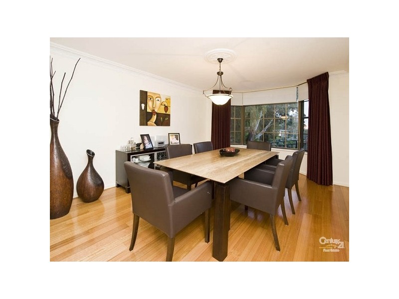 Gooseberry Hill WA 6076