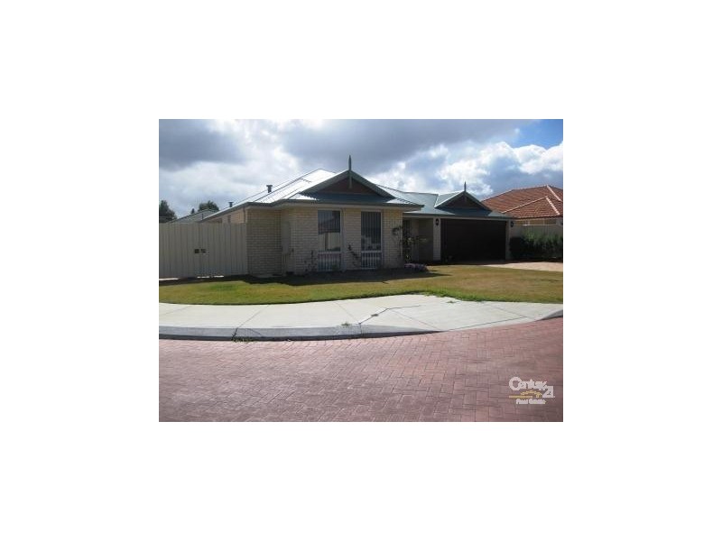 1 Karadong Street, Wattle Grove WA 6107