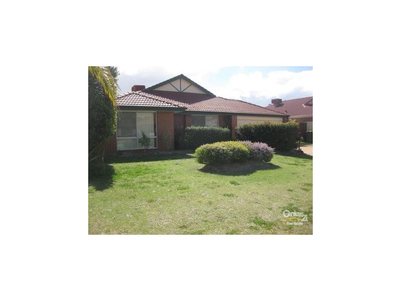 10 St John Road, Wattle Grove WA 6107