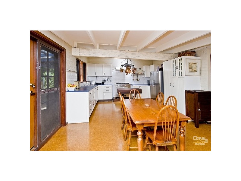 Gooseberry Hill WA 6076