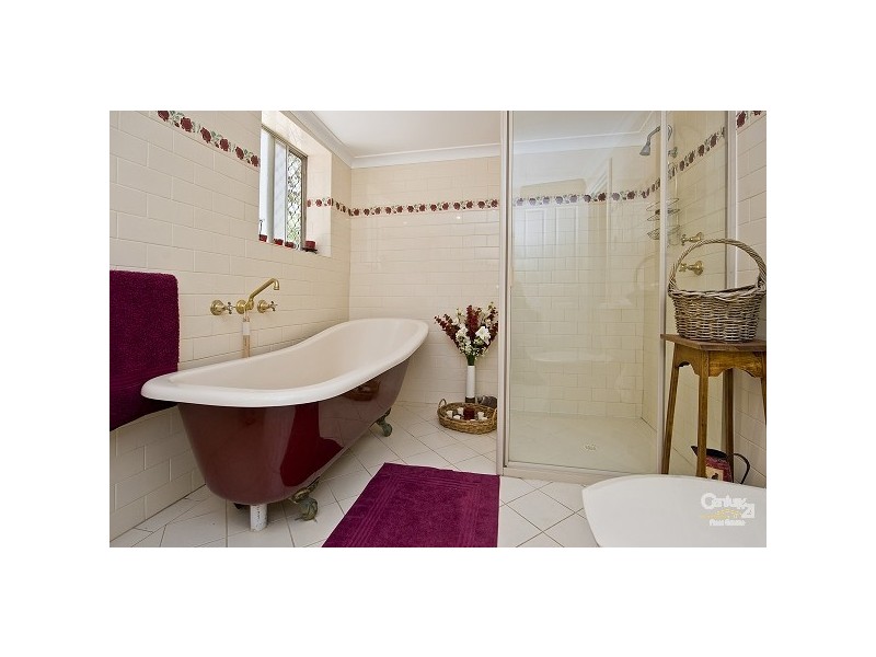 Gooseberry Hill WA 6076