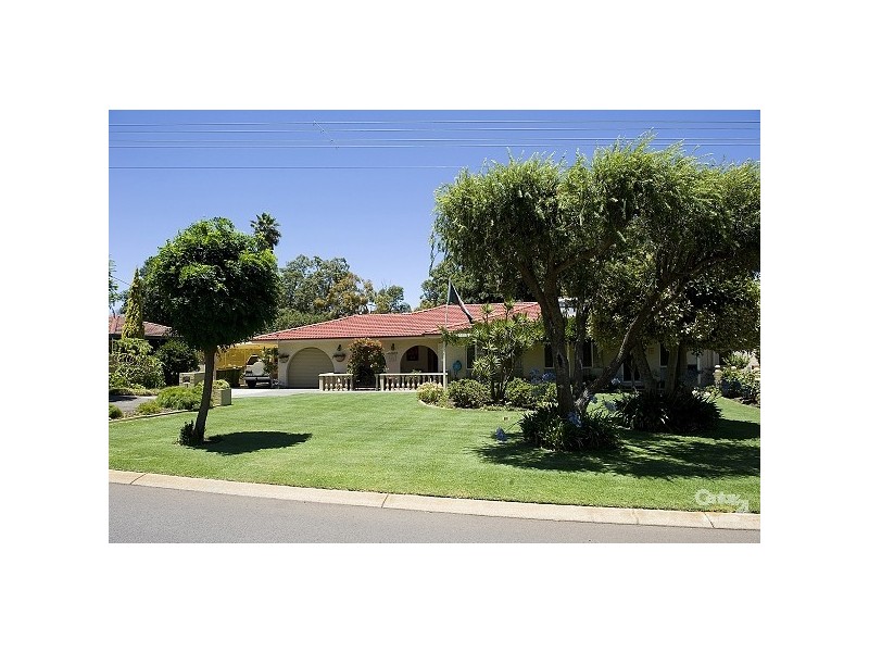 Lesmurdie WA 6076