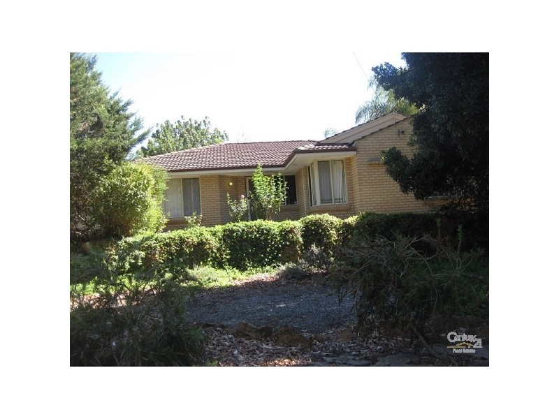 334 Canning Rd, Lesmurdie WA 6076