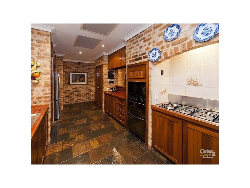 12 Justin, Lesmurdie WA 6076