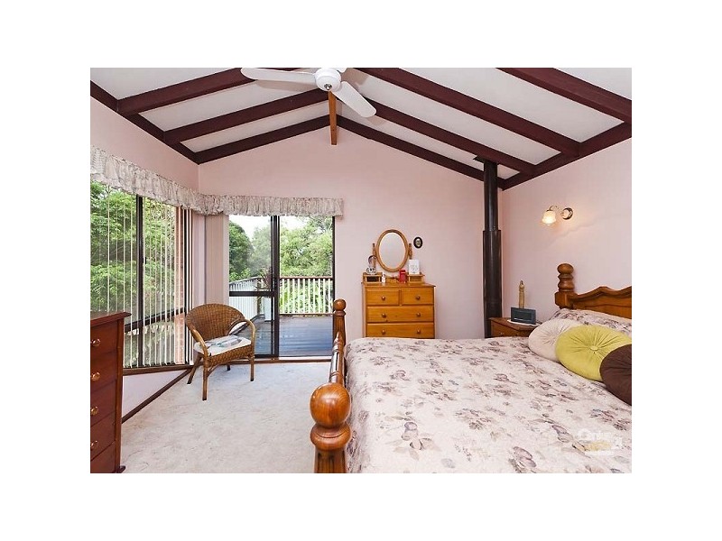 13 Palmateer, Carmel WA 6076