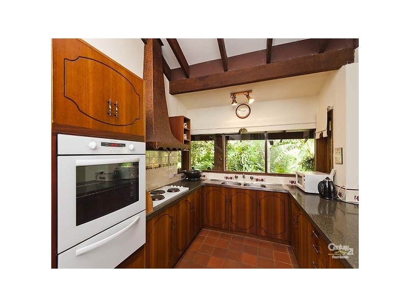 13 Palmateer, Carmel WA 6076