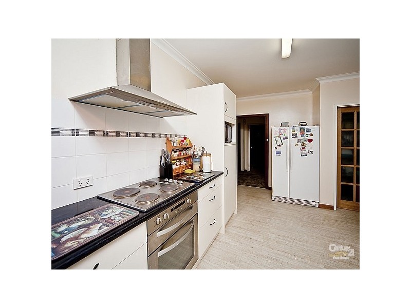 12 myrtle, Walliston WA 6076