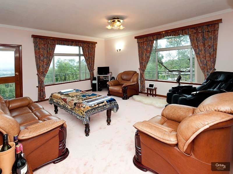 59 Basildon, Lesmurdie WA 6076