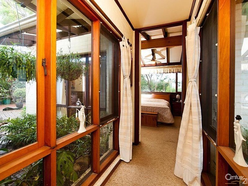 15 Curtis, Lesmurdie WA 6076