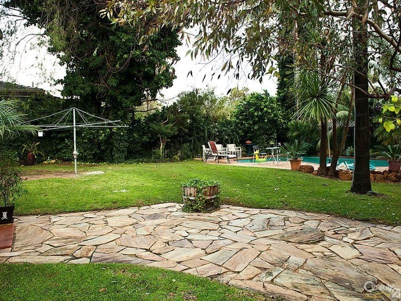 15 Curtis, Lesmurdie WA 6076