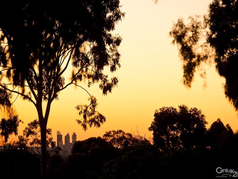 48 West Terrace, Kalamunda WA 6076