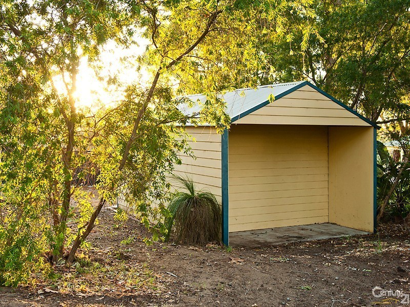 48 West Terrace, Kalamunda WA 6076