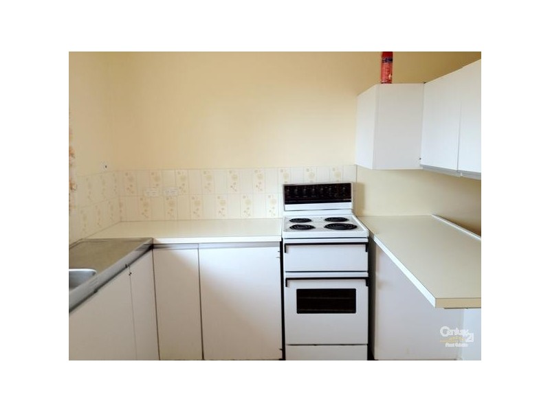 3 / 5 Varley Street, Lesmurdie WA 6076