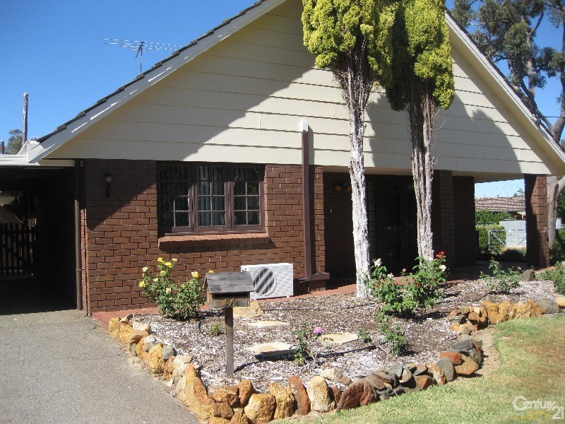 5/8 Shelley, Kalamunda WA 6076