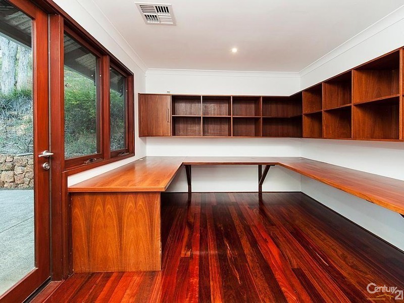 28 Graham, Gooseberry Hill WA 6076