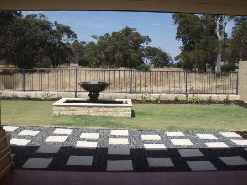 1 Lancelin Way, Erskine WA 6210