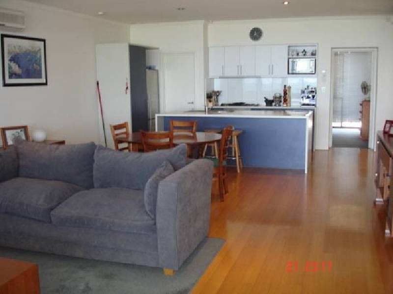 3B Bight Court, San Remo WA 6210