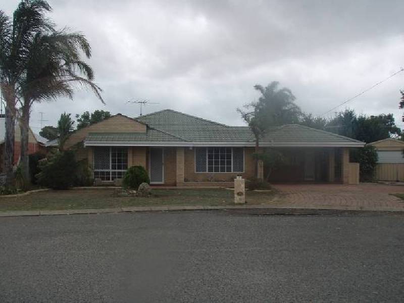 7 Frankland Place, Greenfields WA 6210