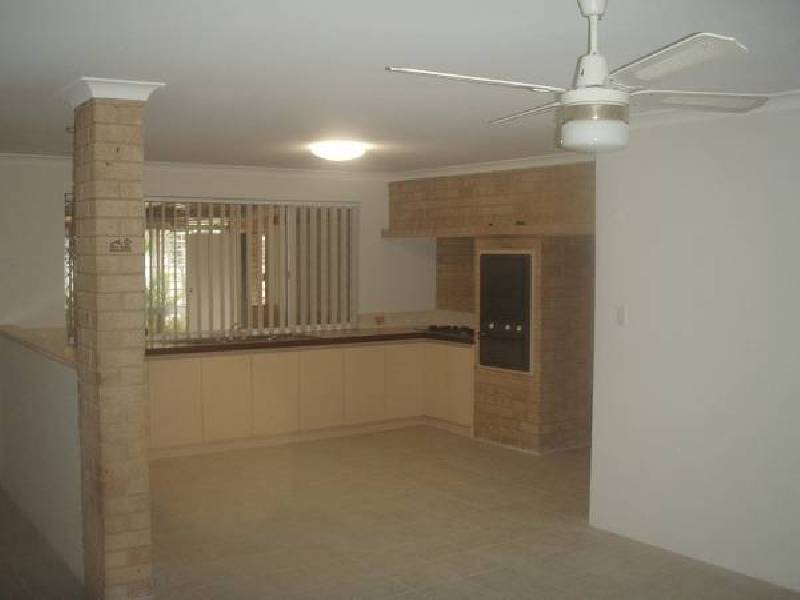 7 Frankland Place, Greenfields WA 6210