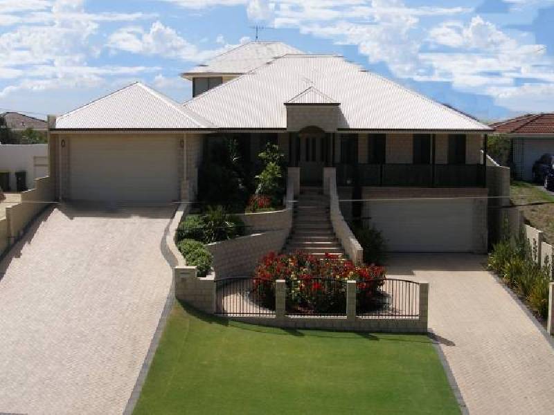 34 Mippi Road, Halls Head WA 6210