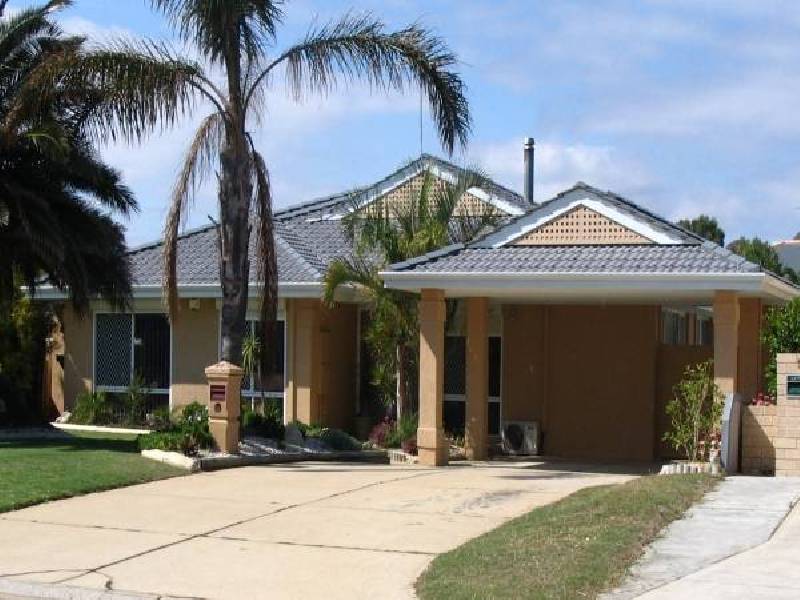 97 Peelwood Parade, Halls Head WA 6210