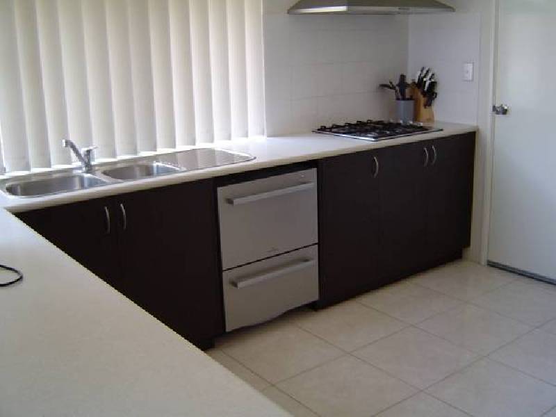 9 CALYTRIX WAY, Halls Head WA 6210