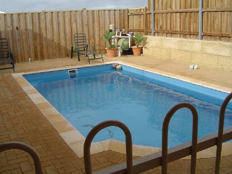 9 CALYTRIX WAY, Halls Head WA 6210