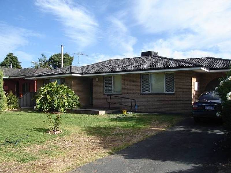 14 HENNESSY PLACE, Mandurah WA 6210