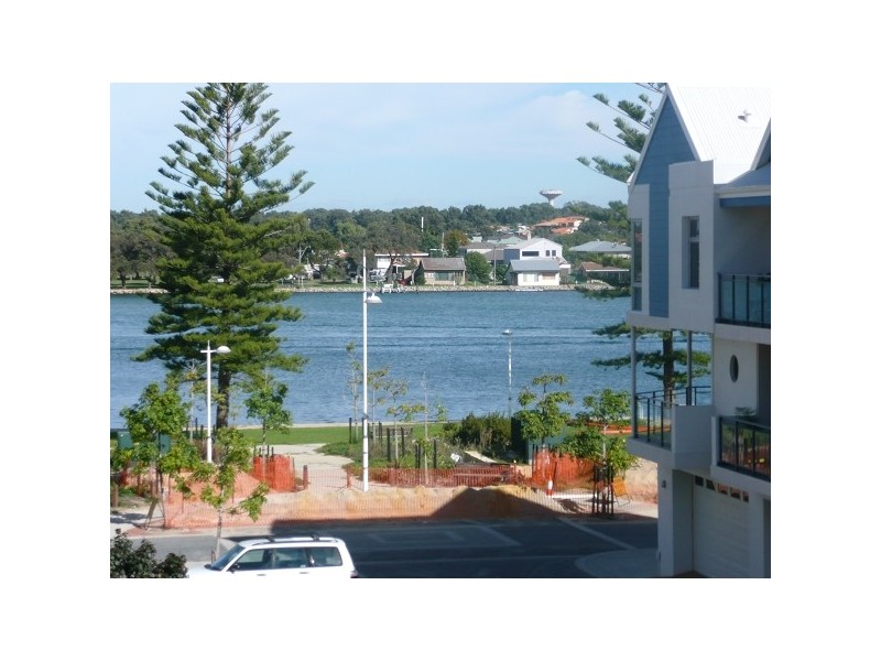 Unit 2, L290 Dorsodura Mews, Mandurah WA 6210