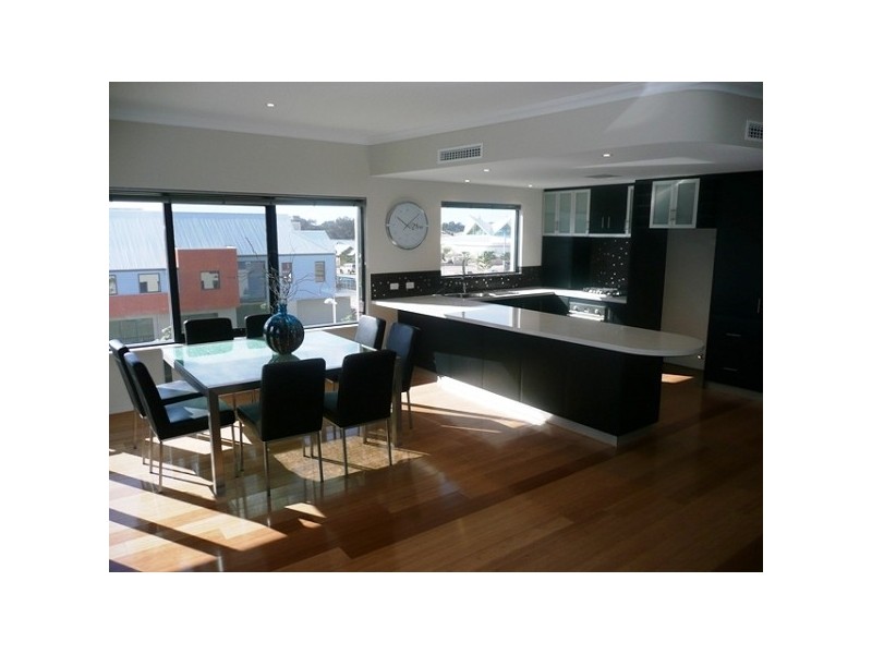 Unit 2, L290 Dorsodura Mews, Mandurah WA 6210