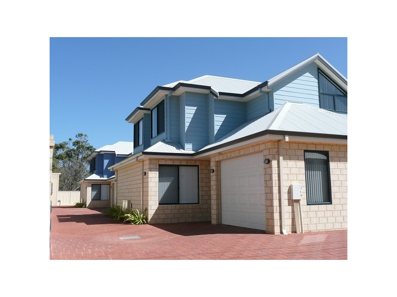 2,8 Beam Road, Silver Sands WA 6210