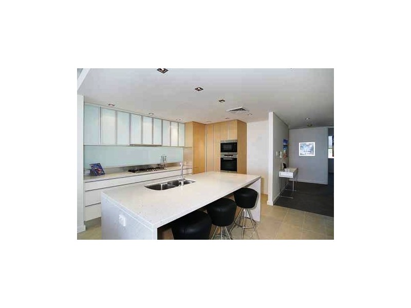 Unit 2 Waterline Apartments, Halls Head WA 6210