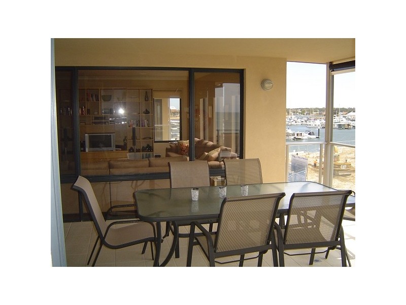 5/42 Spinnaker Quay, Mandurah WA 6210
