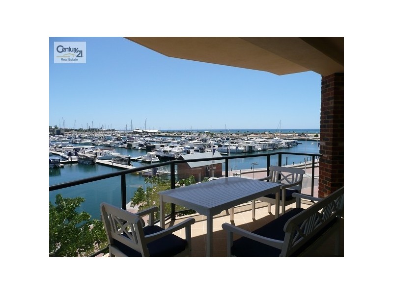 24/37 Dolphin Drive, Mandurah WA 6210
