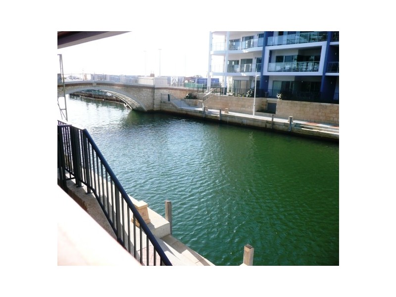 1/12 Torcello Mews, Mandurah WA 6210