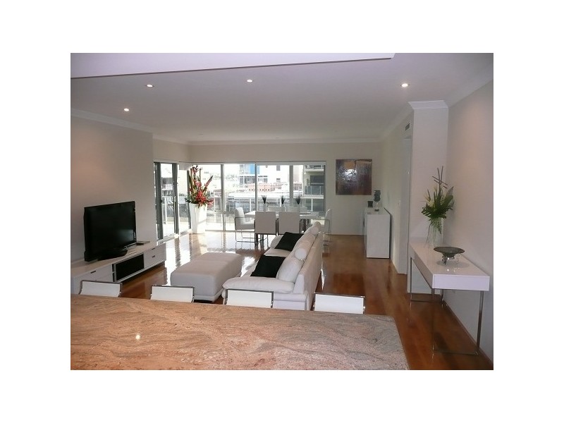 2/7 Florian Mews, Mandurah WA 6210