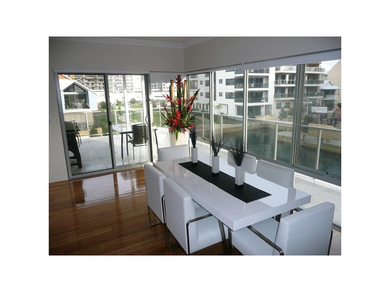 2/7 Florian Mews, Mandurah WA 6210