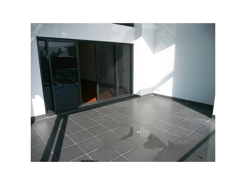 6/18 Cannaregio Square, Mandurah WA 6210