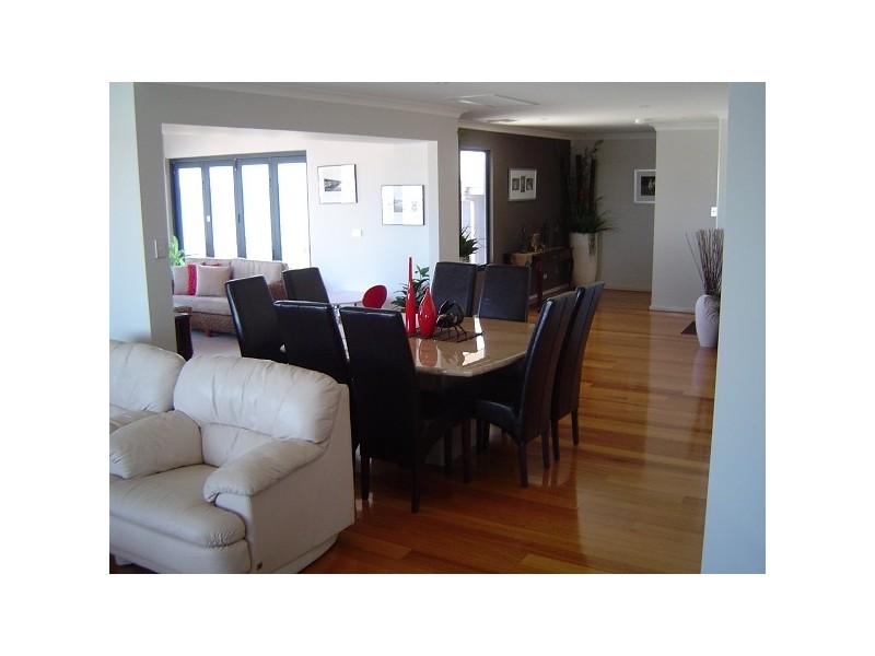 6/42 Spinnaker Quay, Mandurah WA 6210