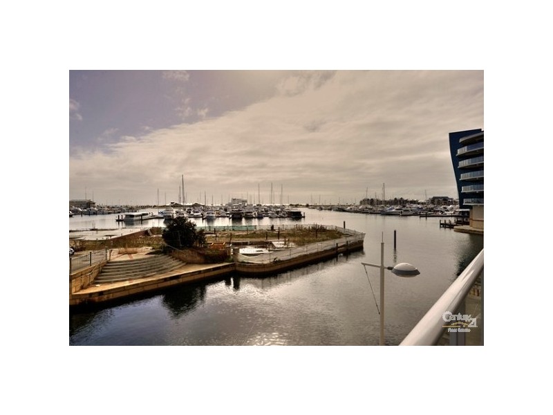 1/16 Cannaregio Square, Mandurah WA 6210