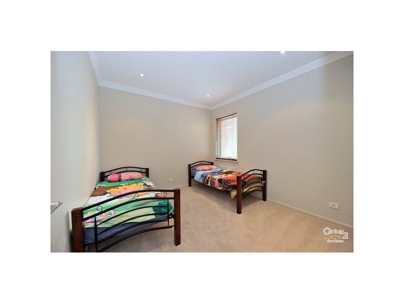 1/16 Cannaregio Square, Mandurah WA 6210
