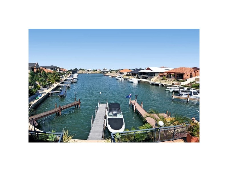 21 Eunamara Retreat, Mandurah WA 6210