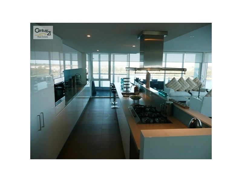 Apt 704, 5 Marco Polo Drive The Point, Mandurah WA 6210