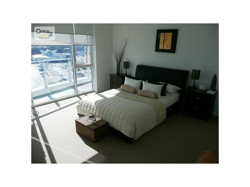 Apt 704, 5 Marco Polo Drive The Point, Mandurah WA 6210